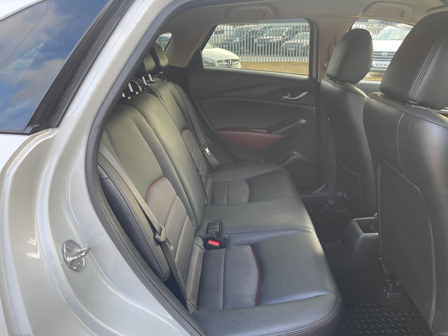 Used Mazda CX-3 2015 for sale - 77387389: Photo 11