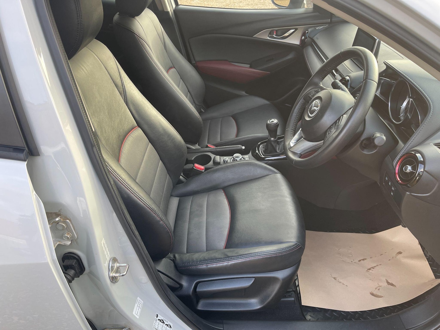 Used Mazda CX-3 2015 for sale - 77387389: Photo 7