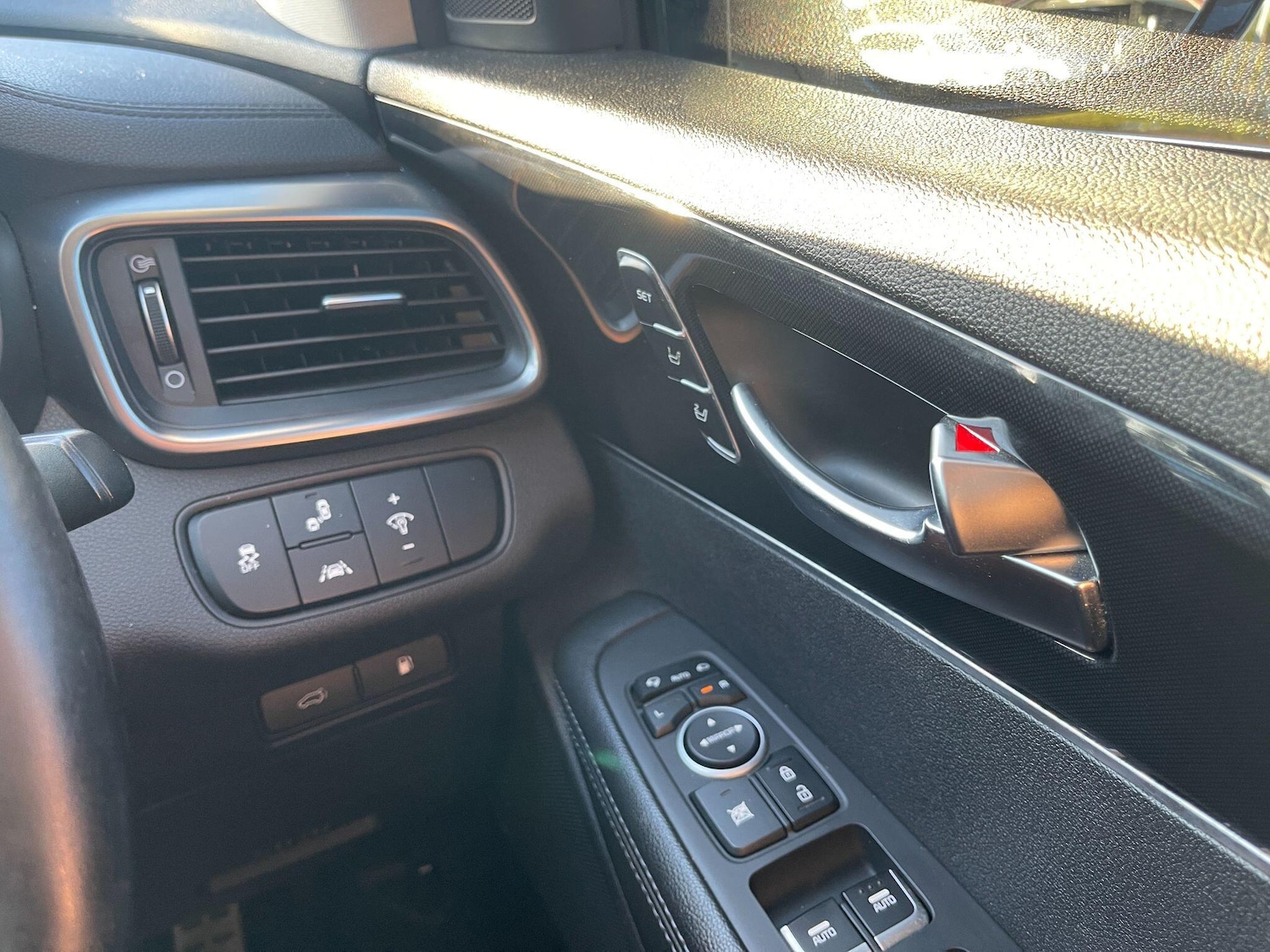 Used Kia Sorento 2016 for sale - 76786729: Photo 10