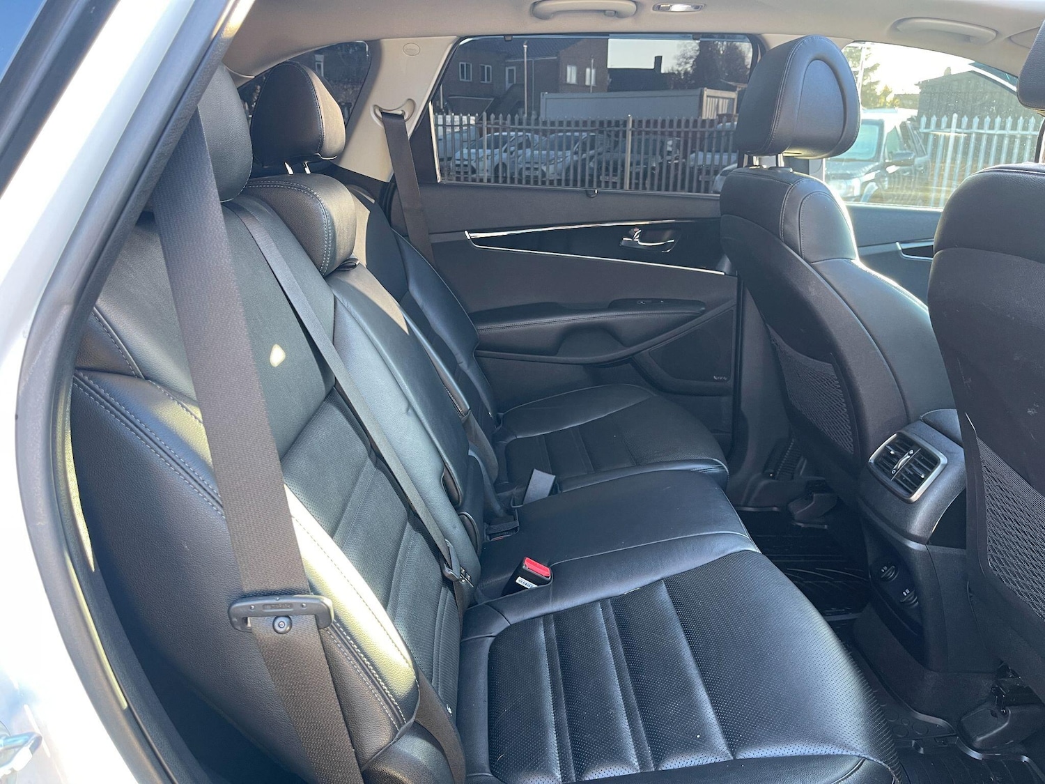 Used Kia Sorento 2016 for sale - 76786729: Photo 16