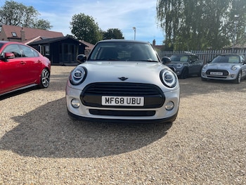 Used MINI Hatch 2018 for sale - 79532399: Photo