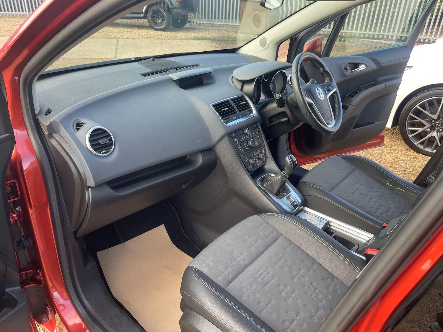 Used Vauxhall Meriva 2013 for sale - 76608219: Photo 10