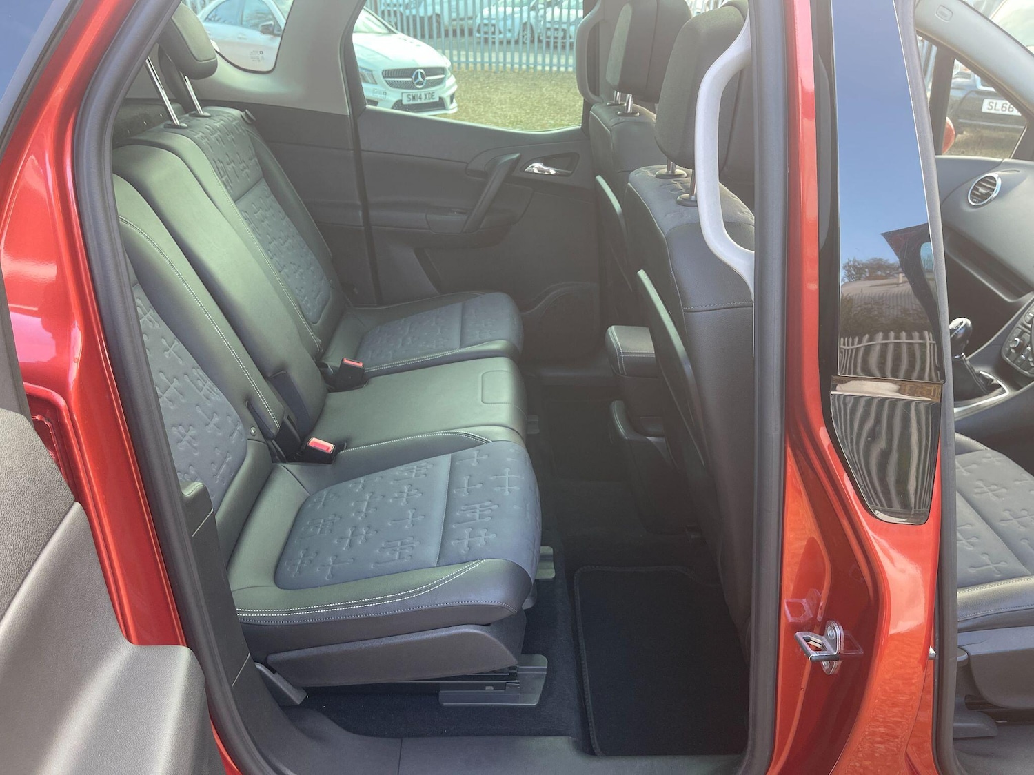 Used Vauxhall Meriva 2013 for sale - 76608219: Photo 8