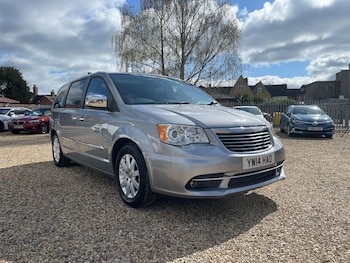 Used Chrysler Grand Voyager 2014 for sale - 78236599: Photo