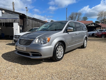 Used Chrysler Grand Voyager 2014 for sale - 78236599: Photo