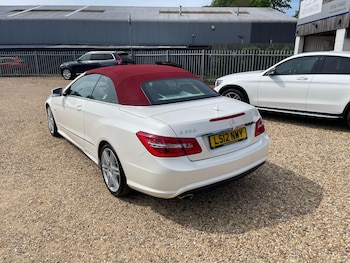 Used Mercedes-Benz E Class 2012 for sale - 78475476: Photo