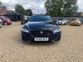 Used Jaguar XF 2018 for sale - 79646109: Photo