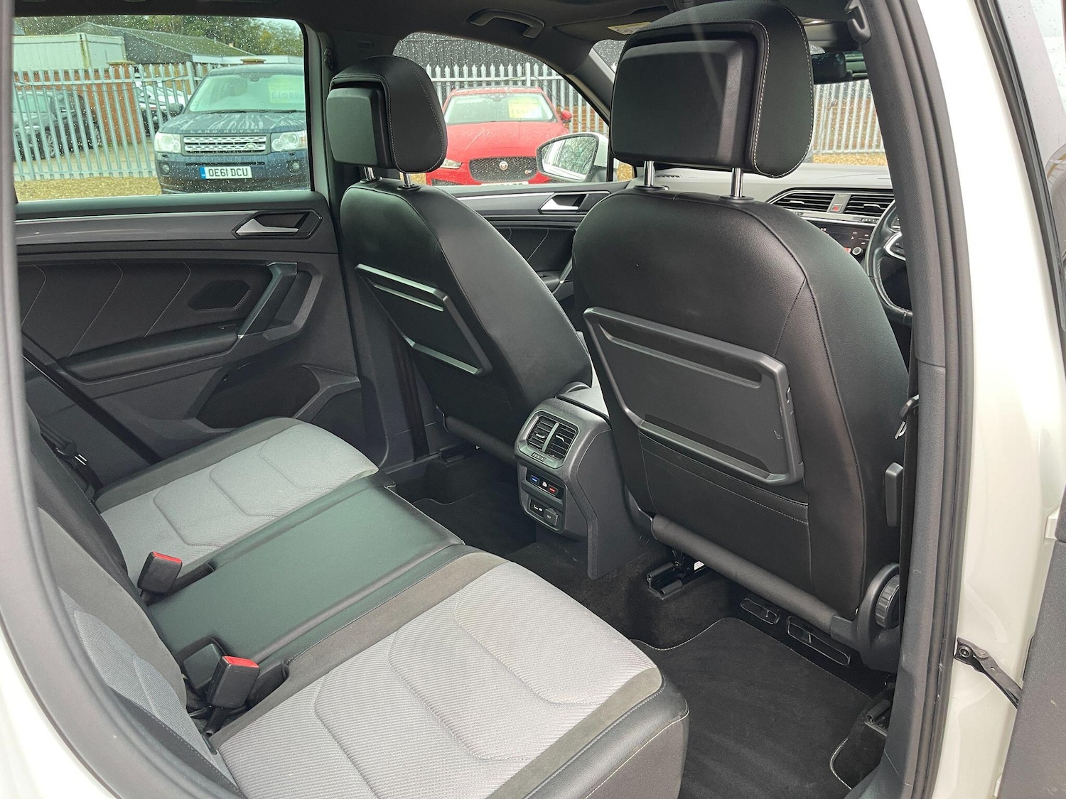 Used Volkswagen Tiguan 2018 for sale - 76839392: Photo 12