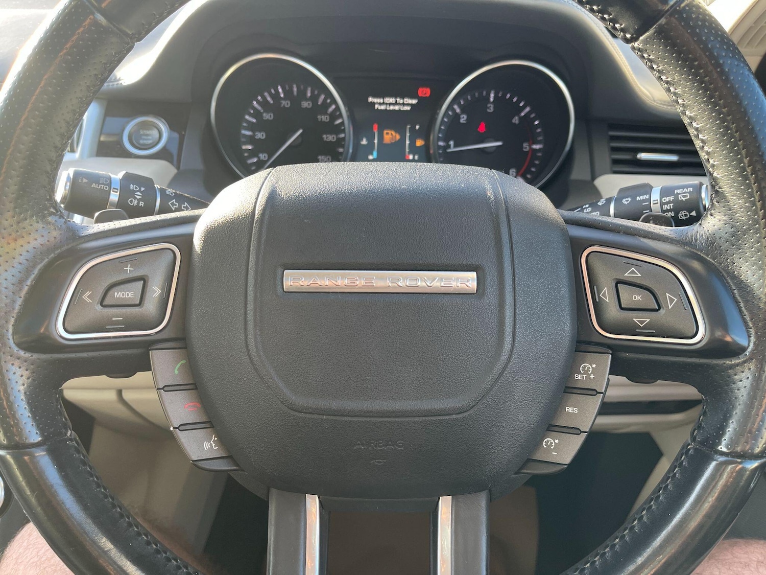 Used Land Rover Range Rover Evoque 2014 for sale - 76832284: Photo 17