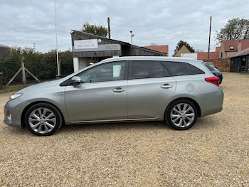 Used Toyota Auris 2013 for sale - 76314318: Photo 3