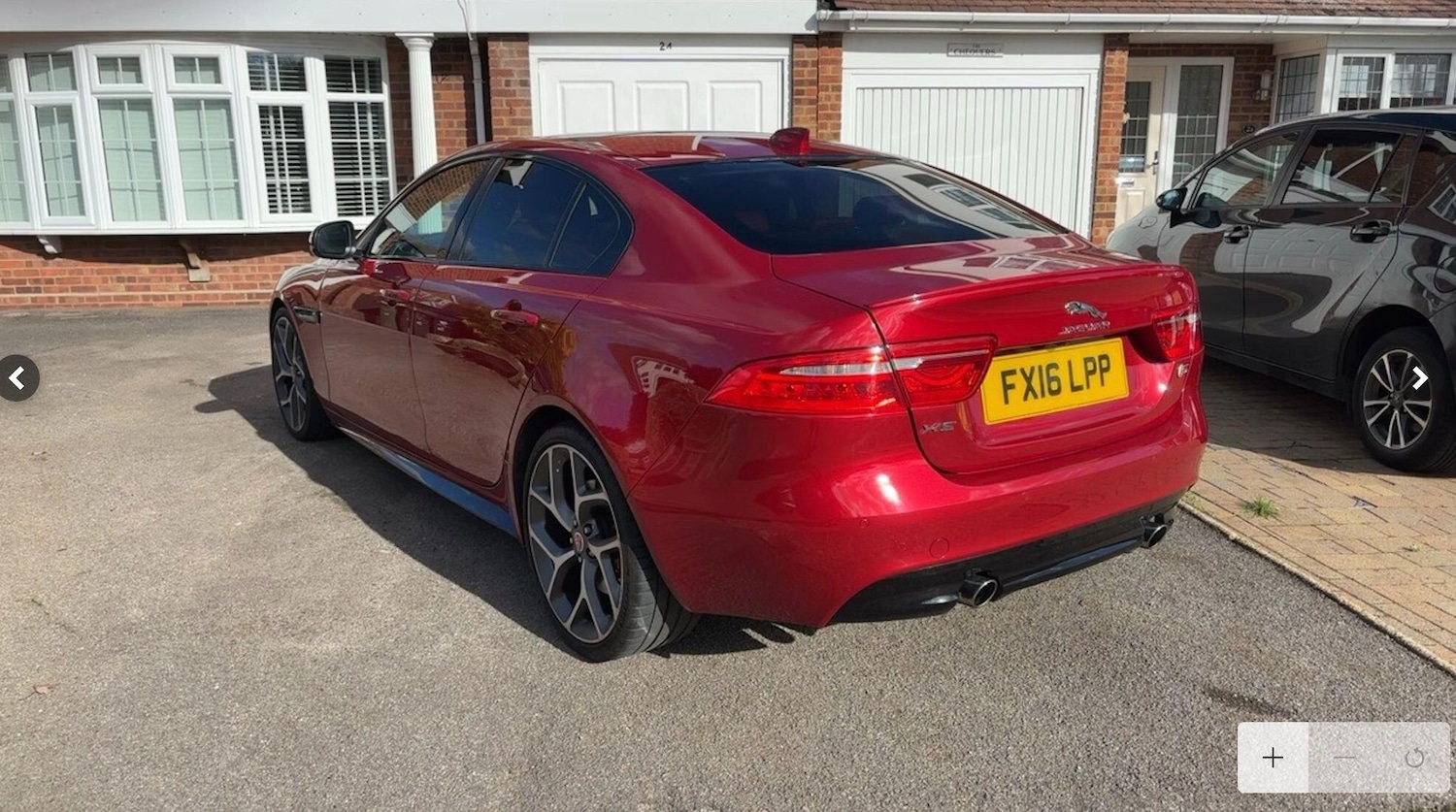 Used Jaguar XE 2016 for sale - 76456987: Photo 3