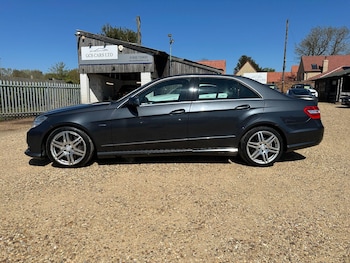 Used Mercedes-Benz E Class 2011 for sale - 78361798: Photo