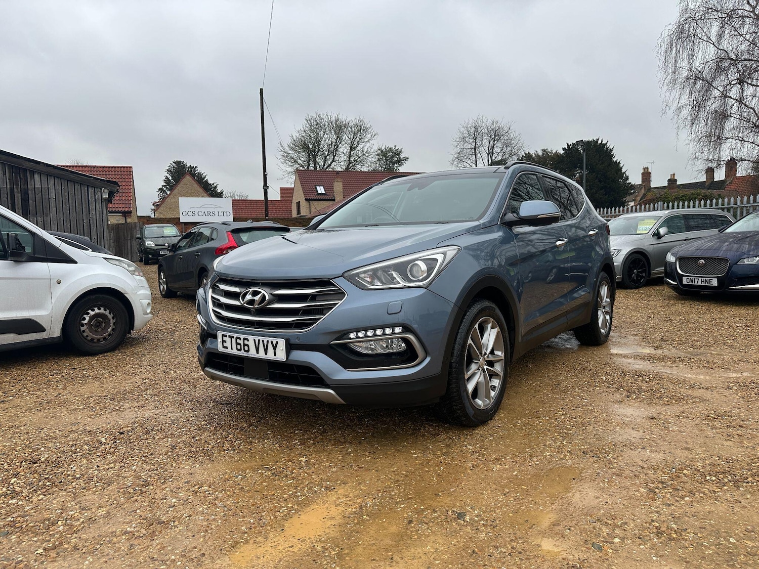 Used Hyundai Santa Fe for sale - 77291600: Photo 2