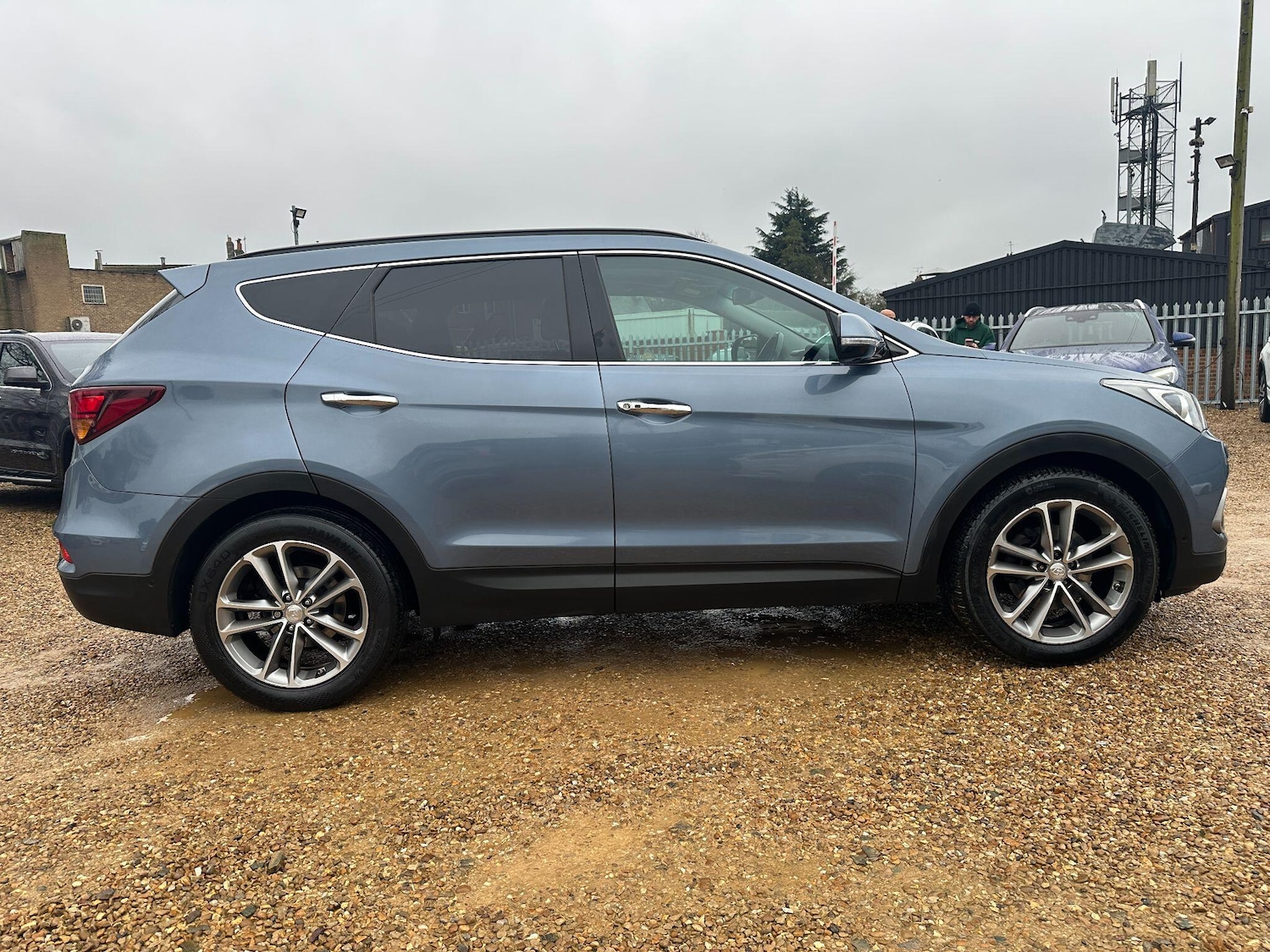 Used Hyundai Santa Fe for sale - 77291600: Photo 5