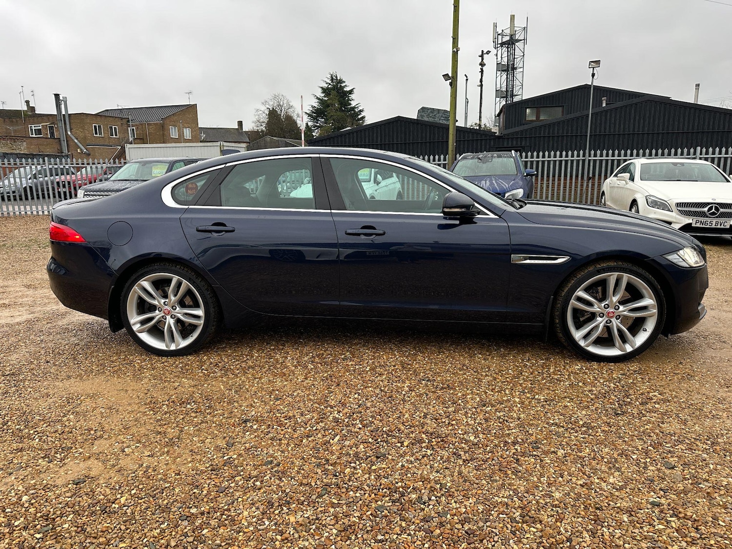 Used Jaguar XF 2017 for sale - 77191768: Photo 7