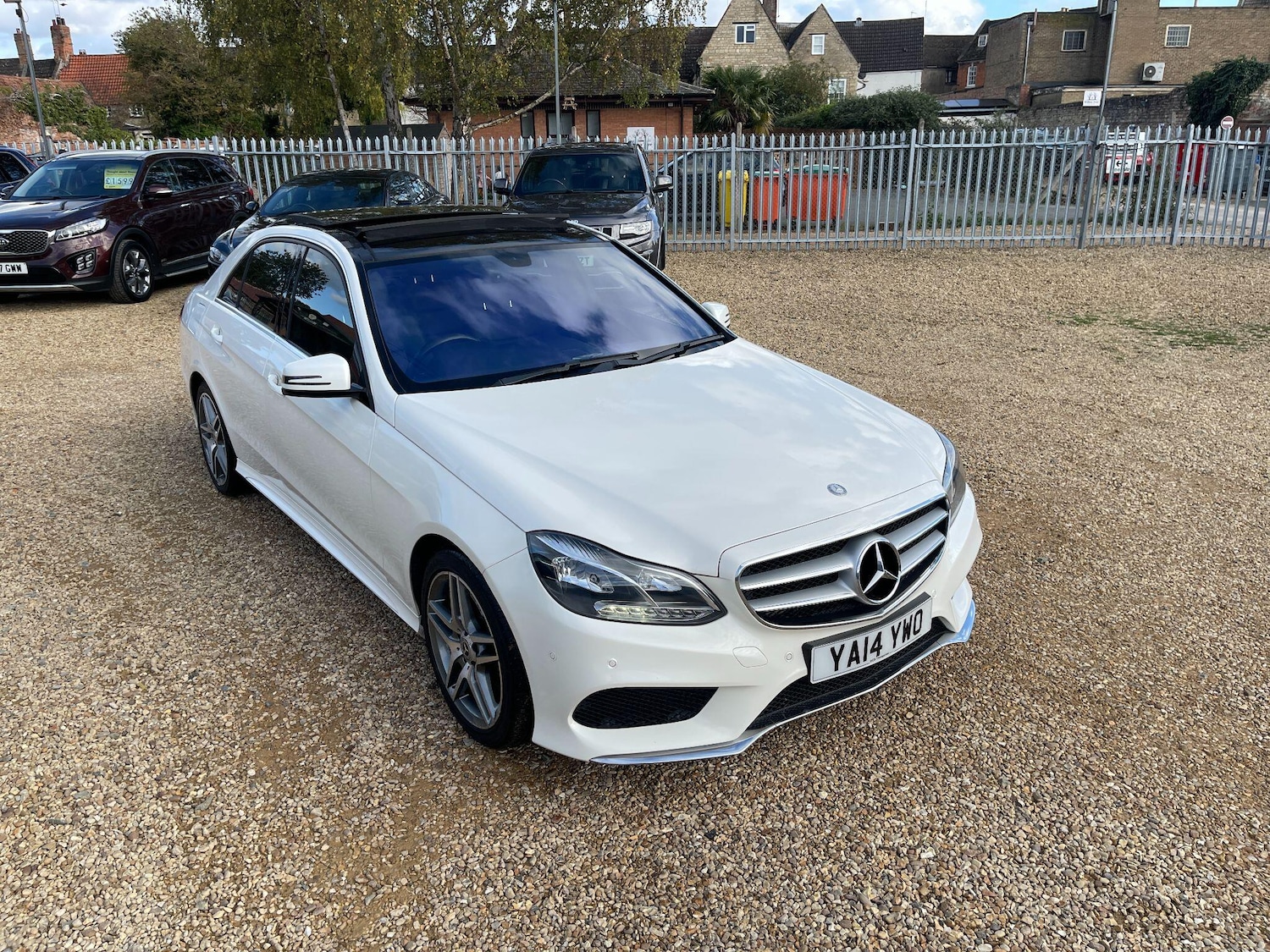 Used Mercedes-Benz E Class 2014 for sale - 76371434: Photo 15