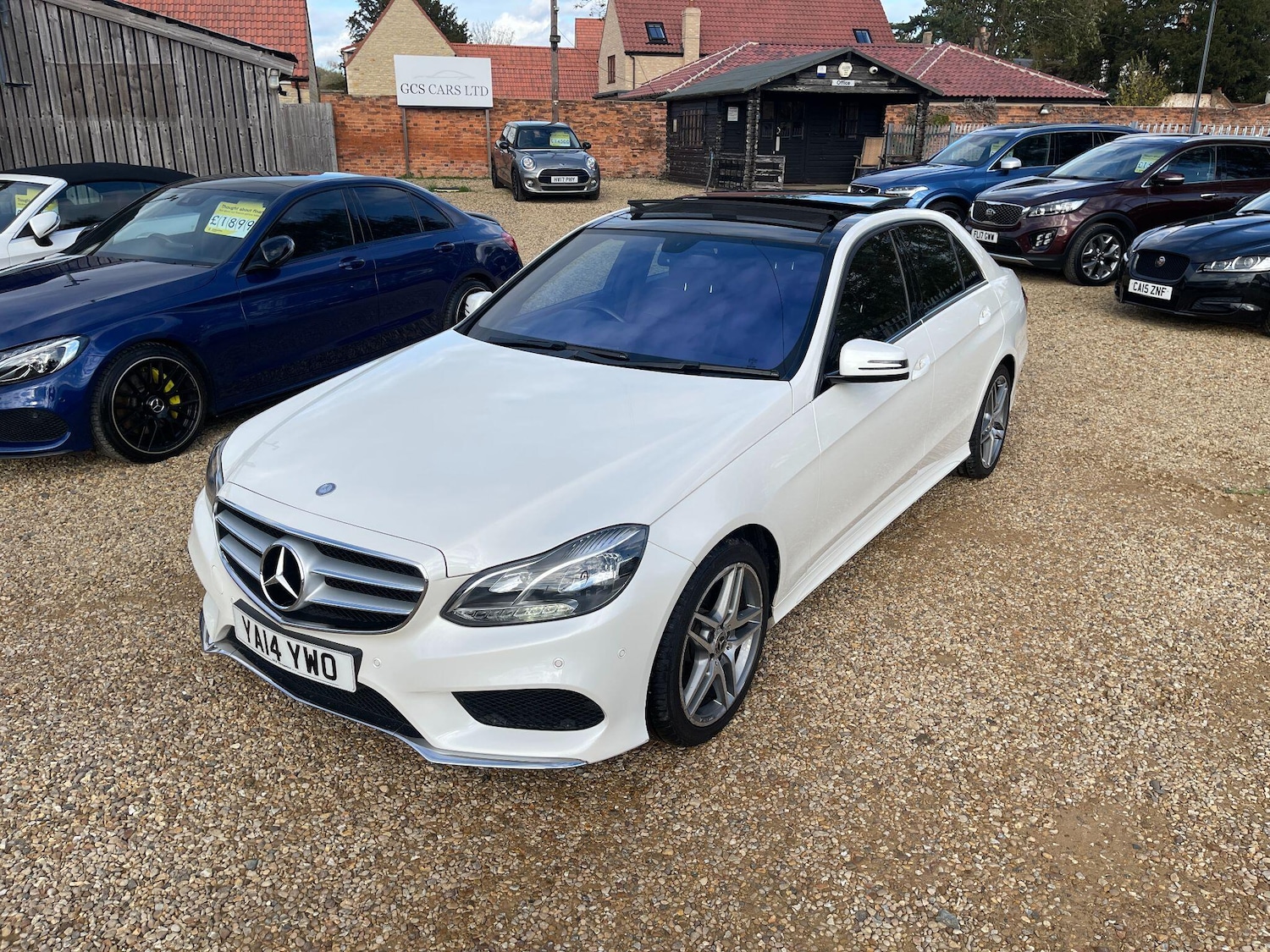 Used Mercedes-Benz E Class 2014 for sale - 76371434: Photo 17