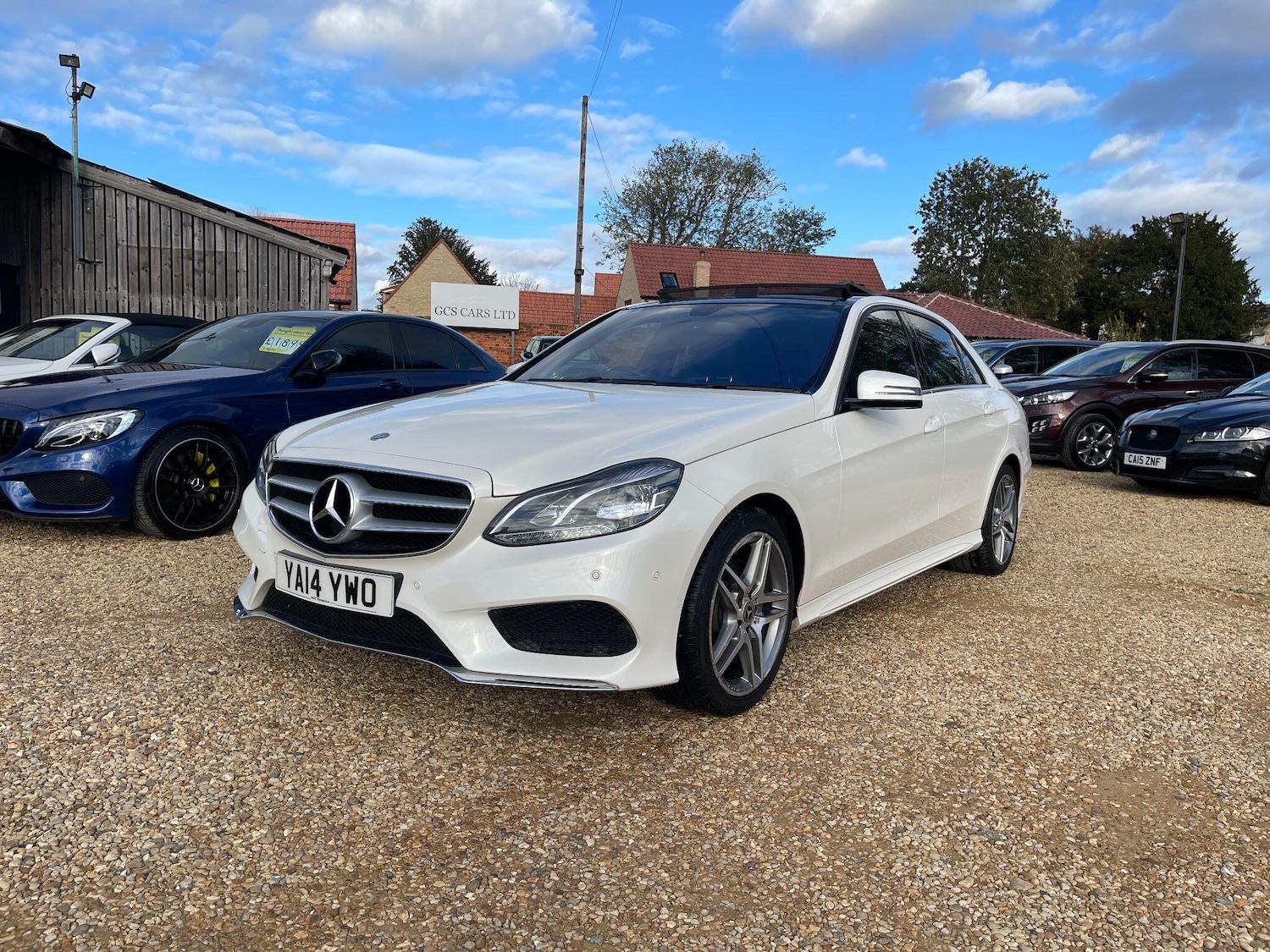 Used Mercedes-Benz E Class 2014 for sale - 76371434: Photo 3