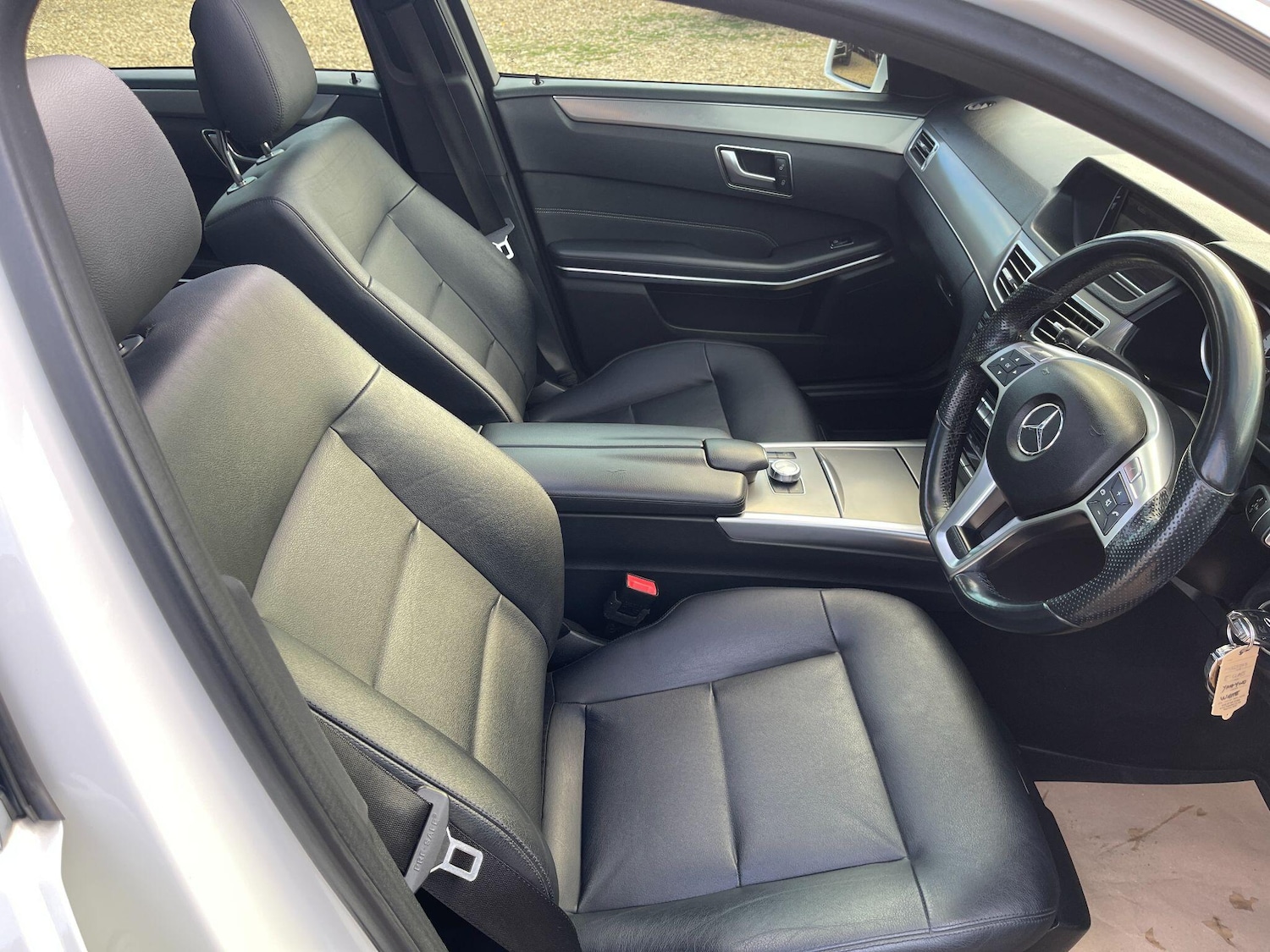 Used Mercedes-Benz E Class 2014 for sale - 76371434: Photo 7