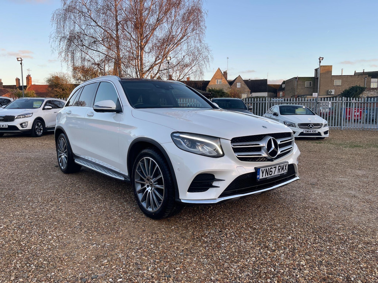Used Mercedes-Benz GLC 2017 for sale - 76786875: Photo 1