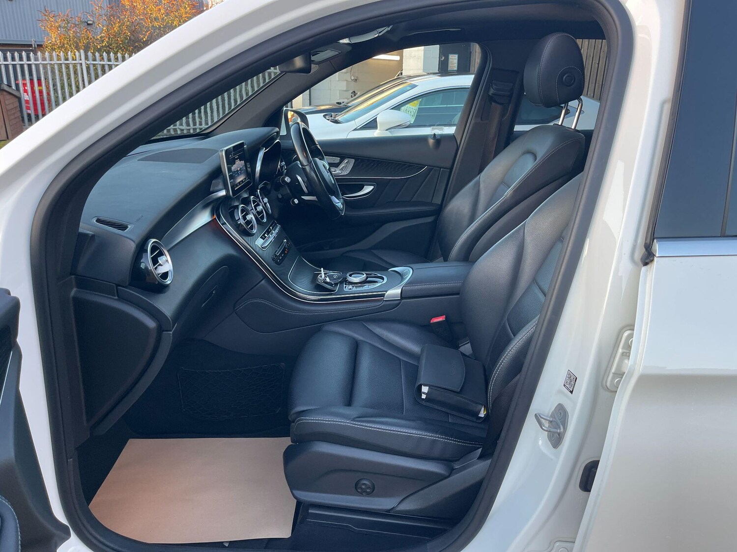 Used Mercedes-Benz GLC 2017 for sale - 76786875: Photo 14