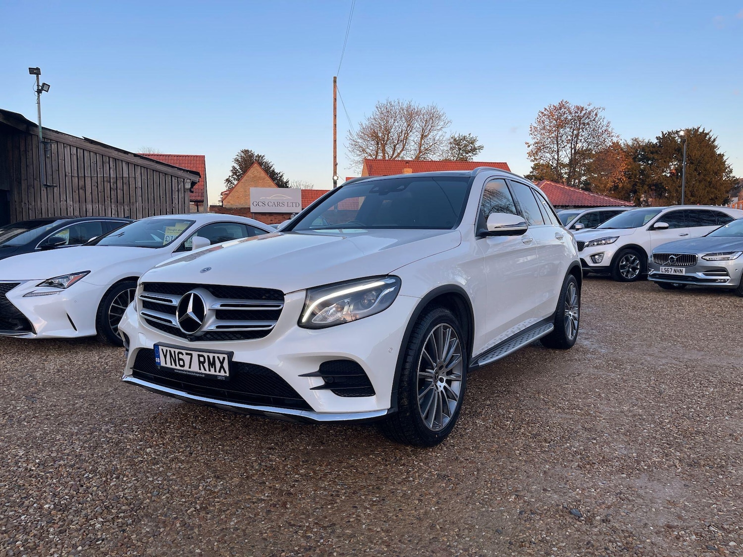 Used Mercedes-Benz GLC 2017 for sale - 76786875: Photo 3