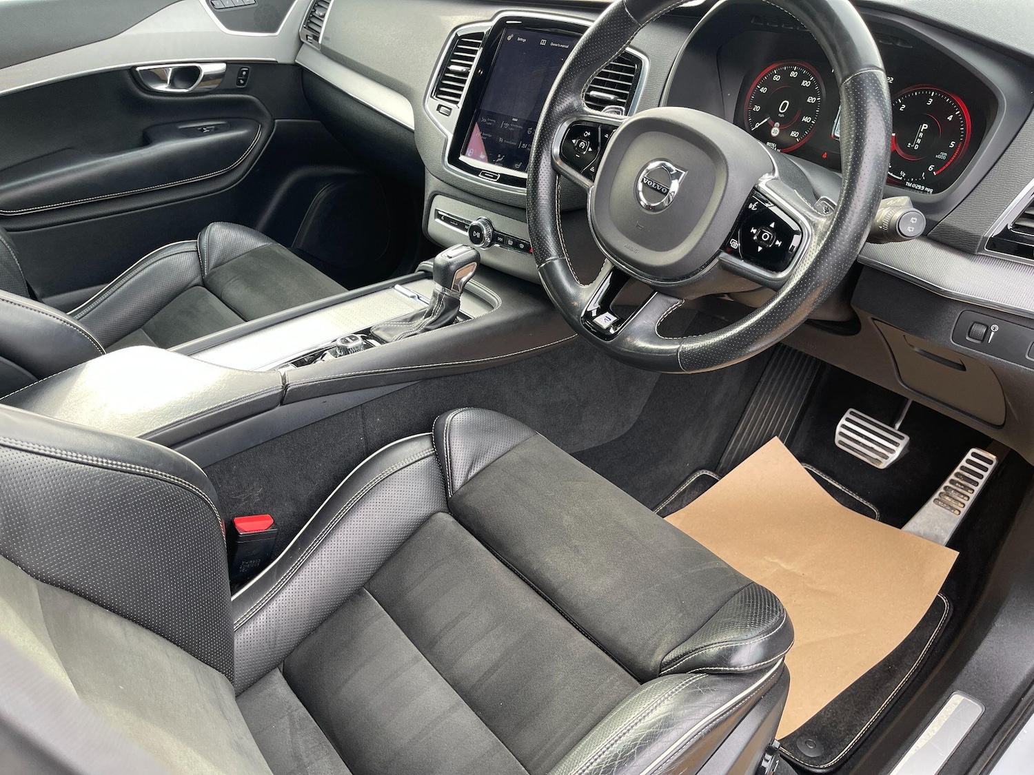 Used Volvo XC90 2016 for sale - 76409390: Photo 8