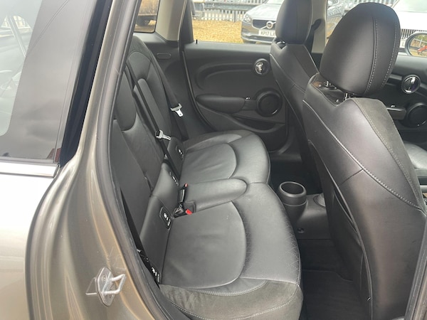 Used MINI Hatch 2017 for sale - 76260489: Photo 10