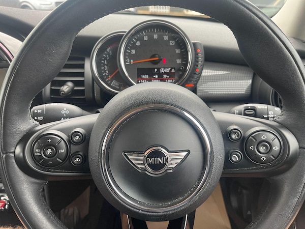 Used MINI Hatch 2017 for sale - 76260489: Photo 18