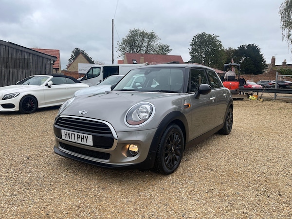 Used MINI Hatch 2017 for sale - 76260489: Photo 3