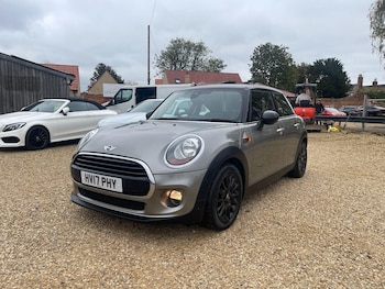Used MINI Hatch 2017 for sale - 76260489: Photo 3
