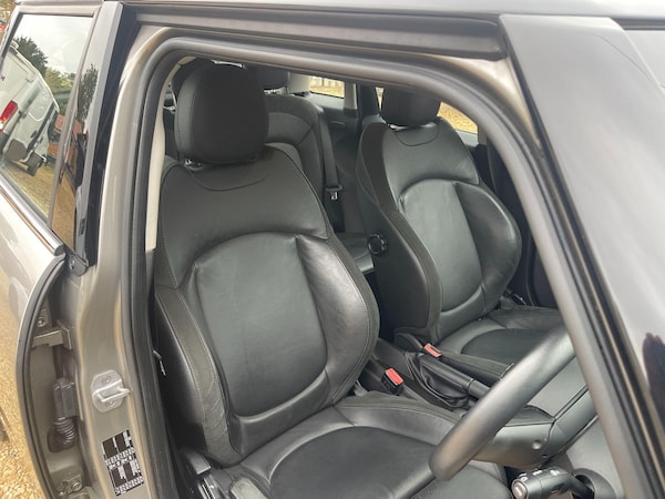 Used MINI Hatch 2017 for sale - 76260489: Photo 9