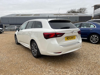 Used Toyota Avensis 2016 for sale - 77587078: Photo