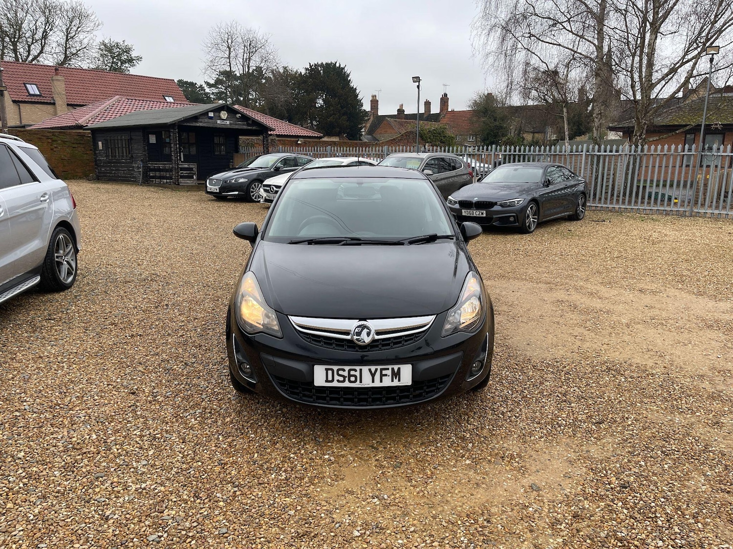 Used Vauxhall Corsa for sale - 77510152: Photo 2
