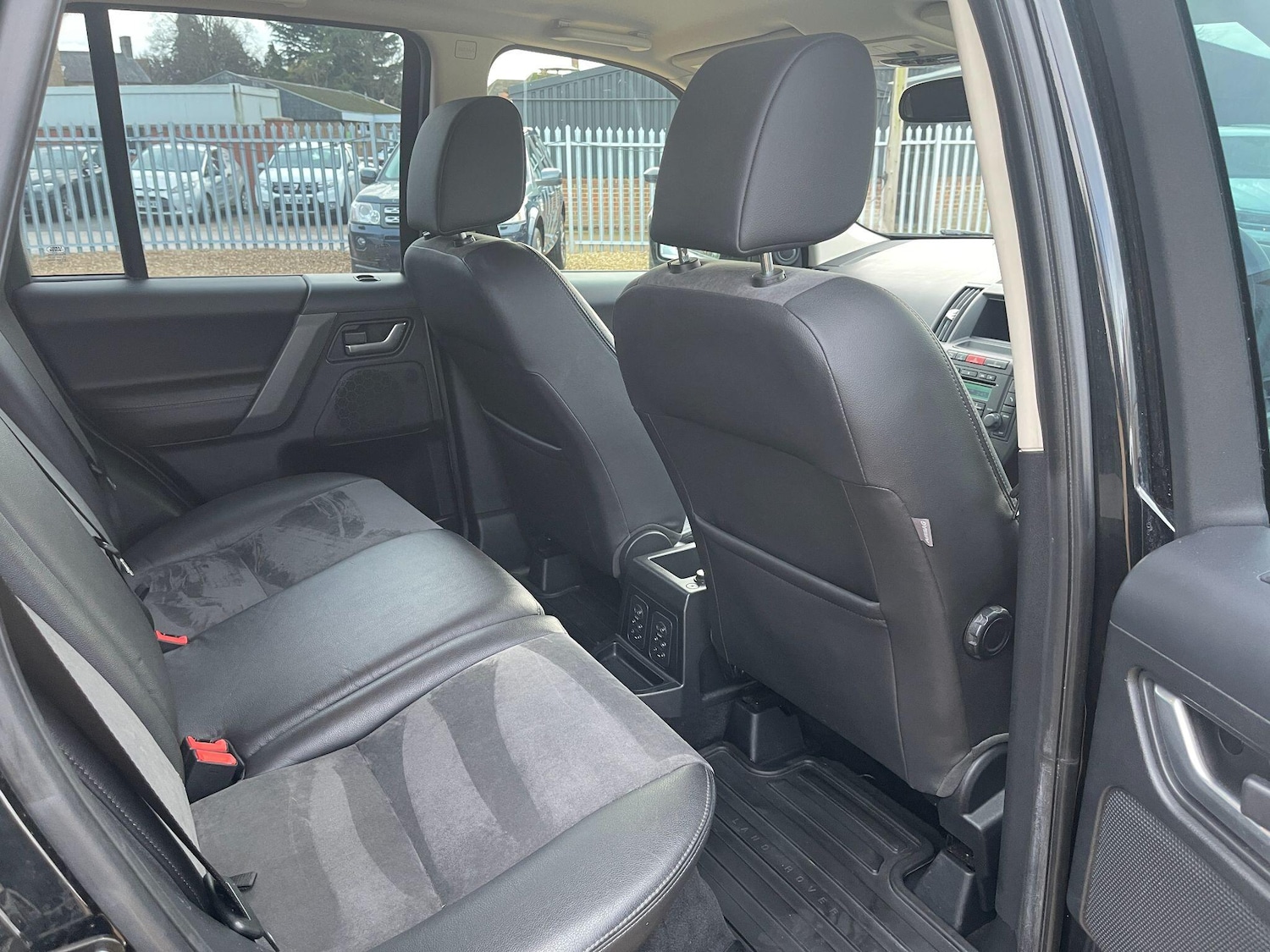 Used Land Rover Freelander 2009 for sale - 76865850: Photo 13