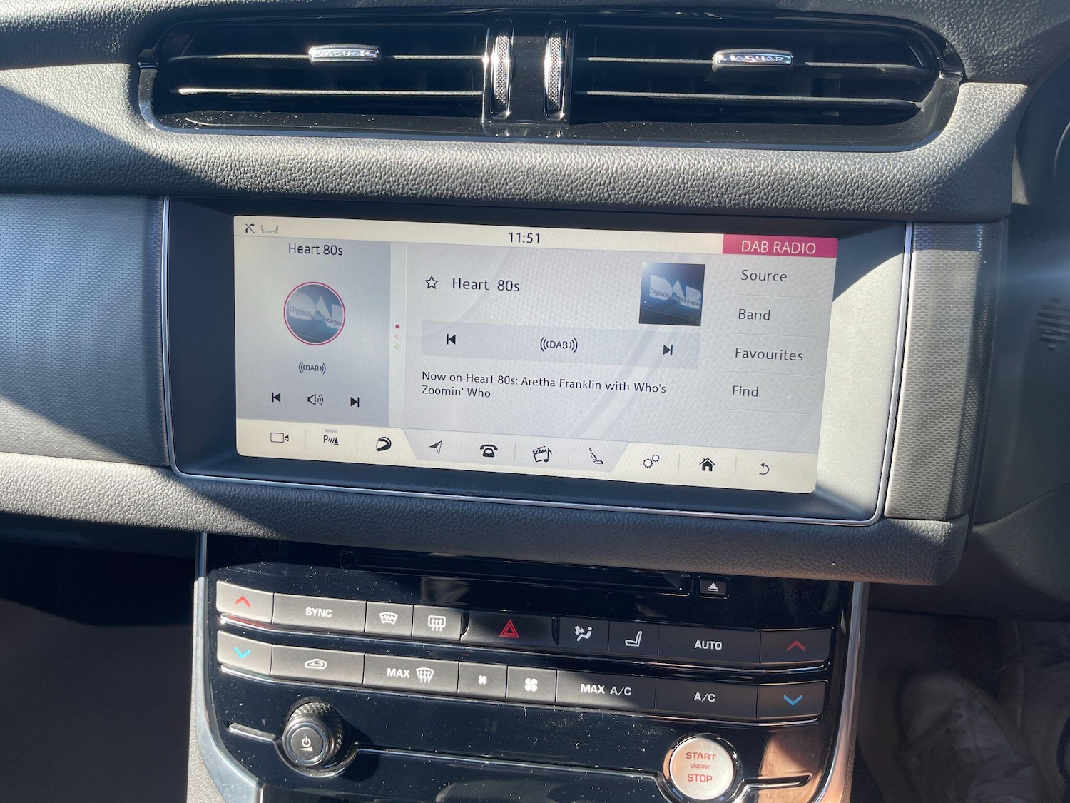 Used Jaguar XF 2017 for sale - 76189752: Photo 14