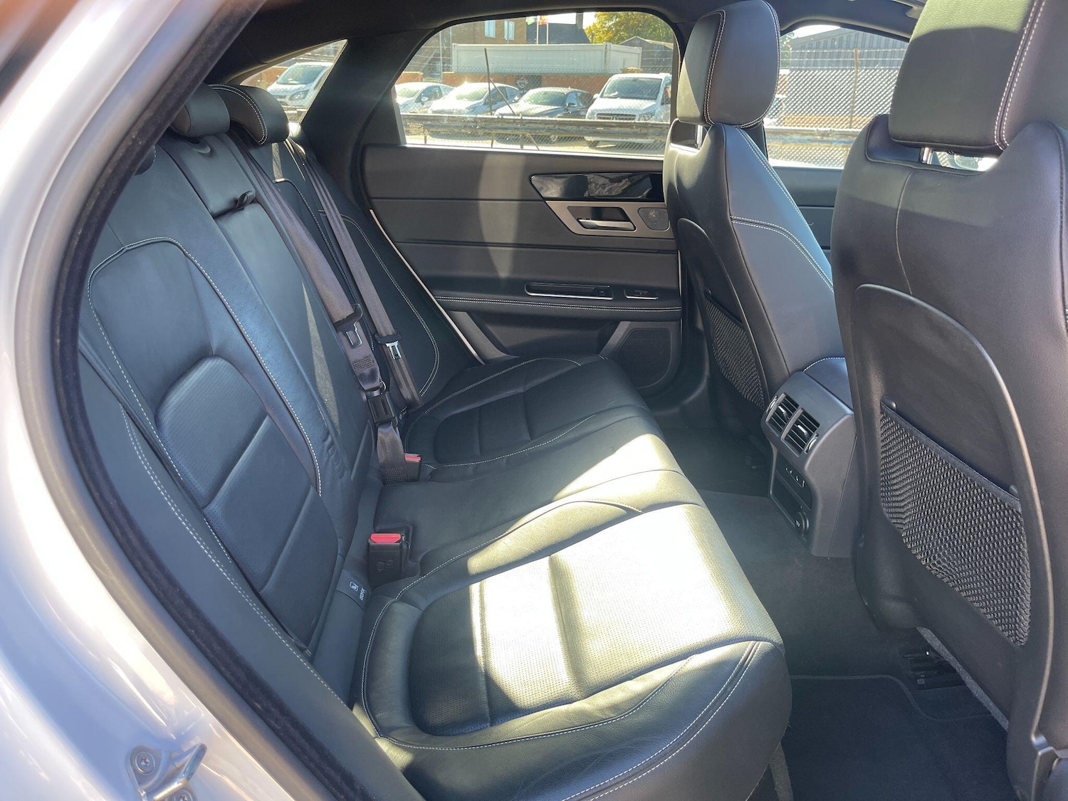 Used Jaguar XF 2017 for sale - 76189752: Photo 17