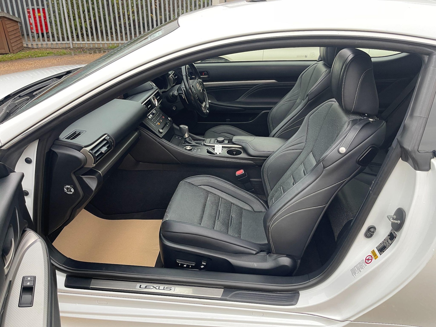 Used Lexus RC 2016 for sale - 76562132: Photo 14