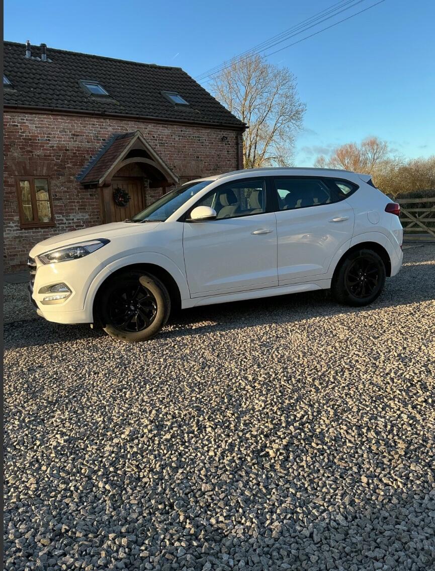 Used Hyundai TUCSON 2018 for sale - 77242515: Photo 2