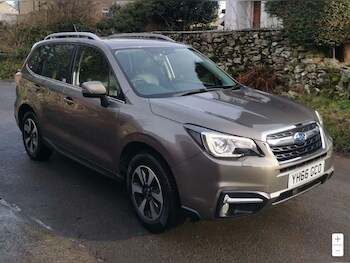 (66) - 2.0i XE Premium Hunter Green Lineartronic 4WD Euro 6 (s/s) 5dr