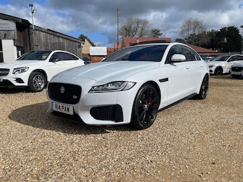 Used Jaguar XF 2016 for sale - 78236596: Photo
