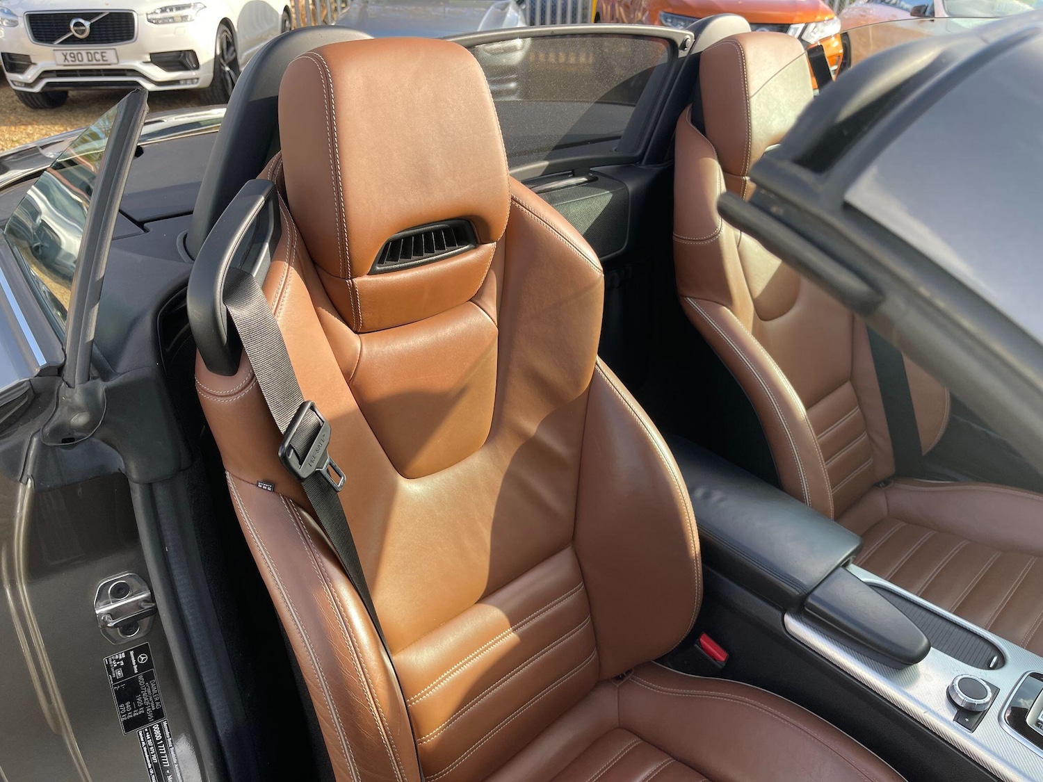 Used Mercedes-Benz SLC 2017 for sale - 76572731: Photo 2