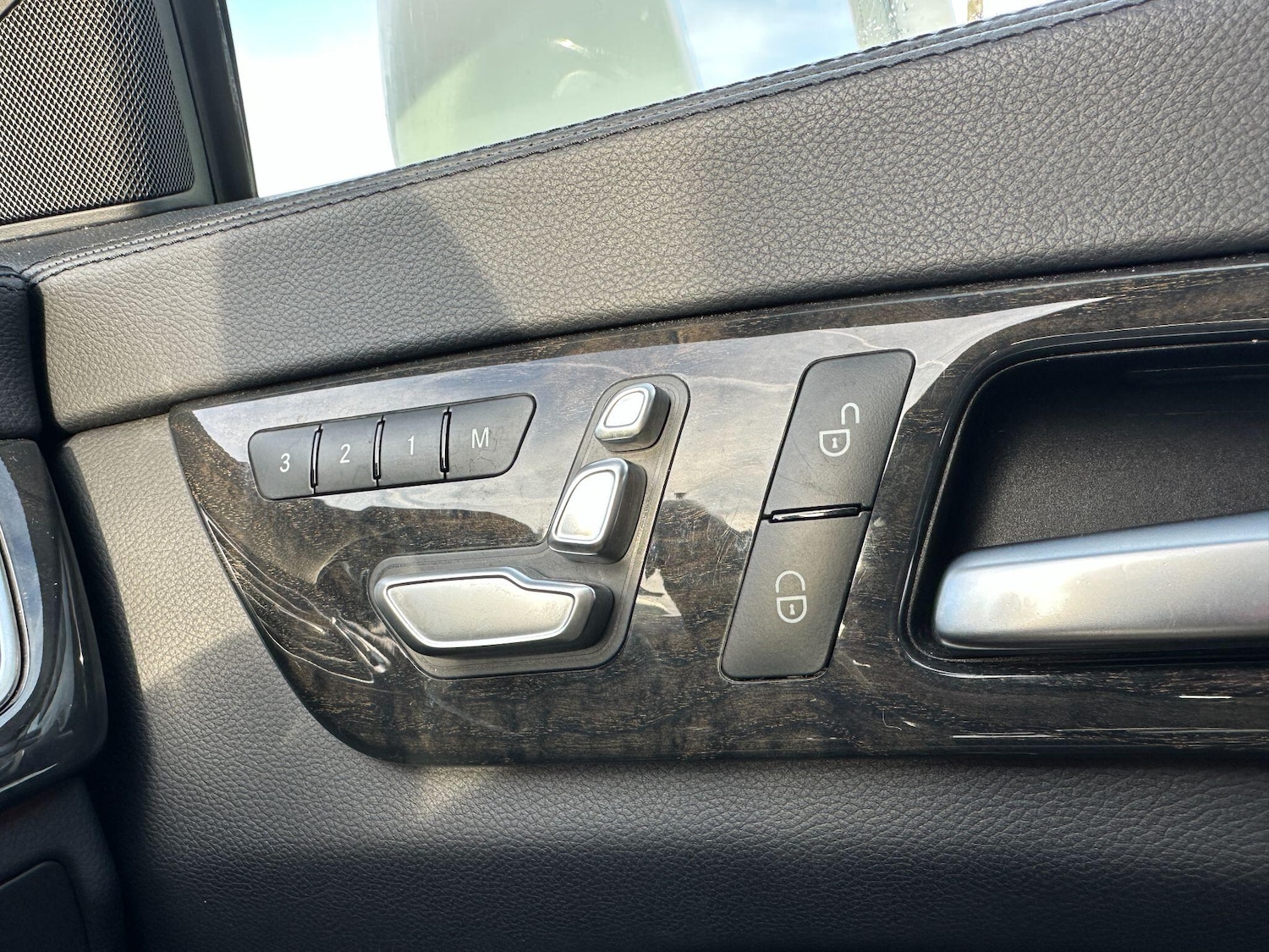 Used Mercedes-Benz CLS 2015 for sale - 77425247: Photo 14