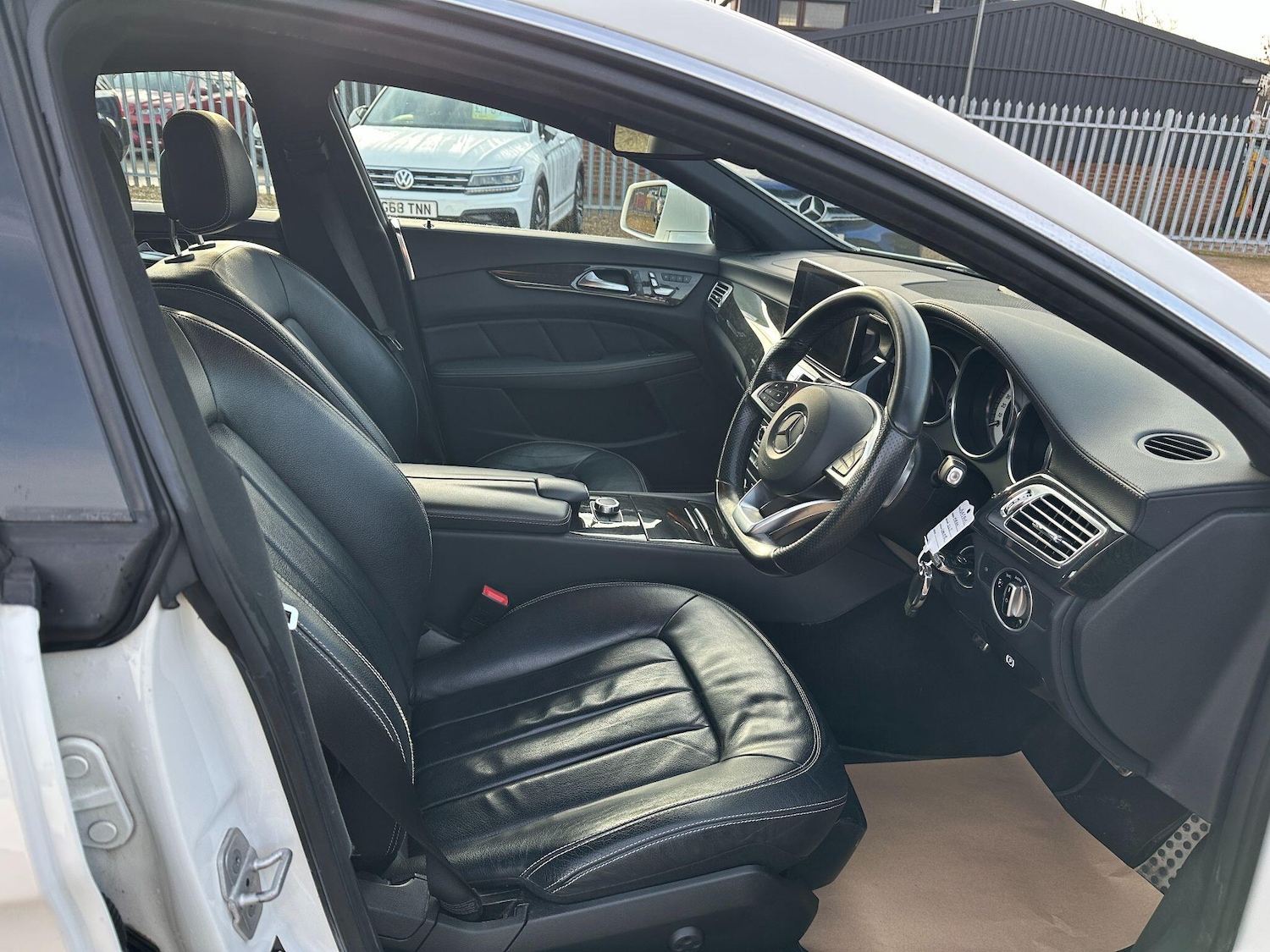 Used Mercedes-Benz CLS 2015 for sale - 77425247: Photo 9