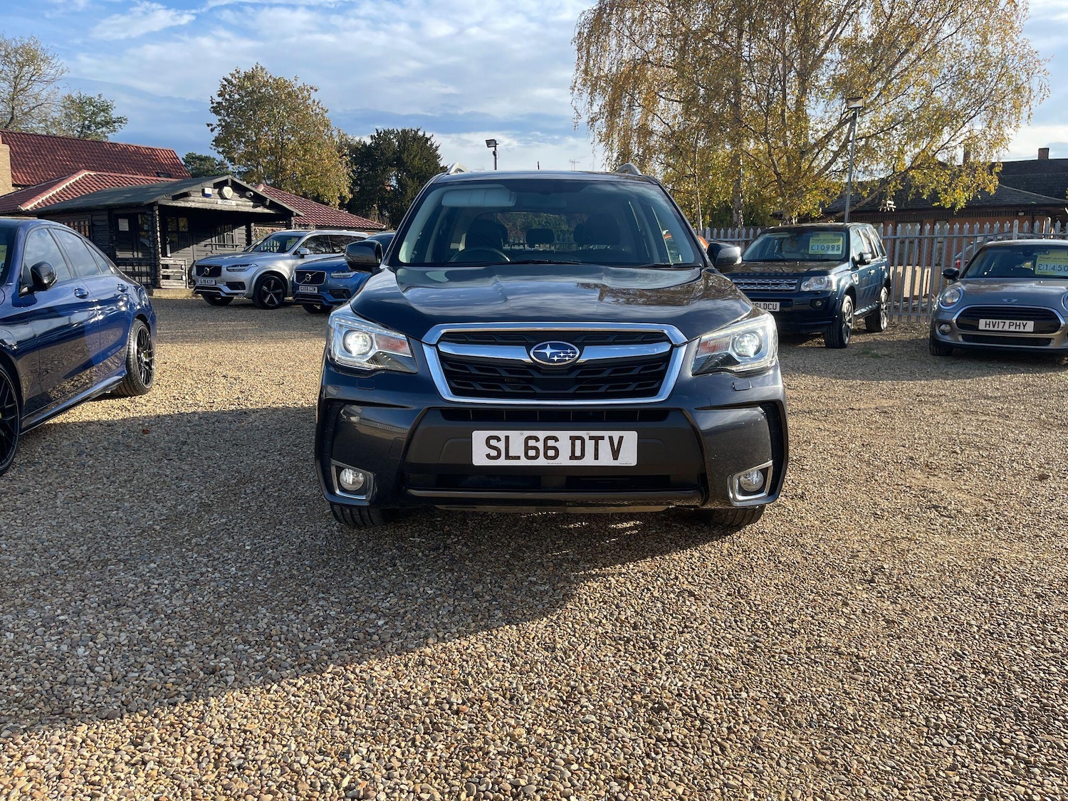 Used Subaru Forester 2016 for sale - 76473089: Photo 2