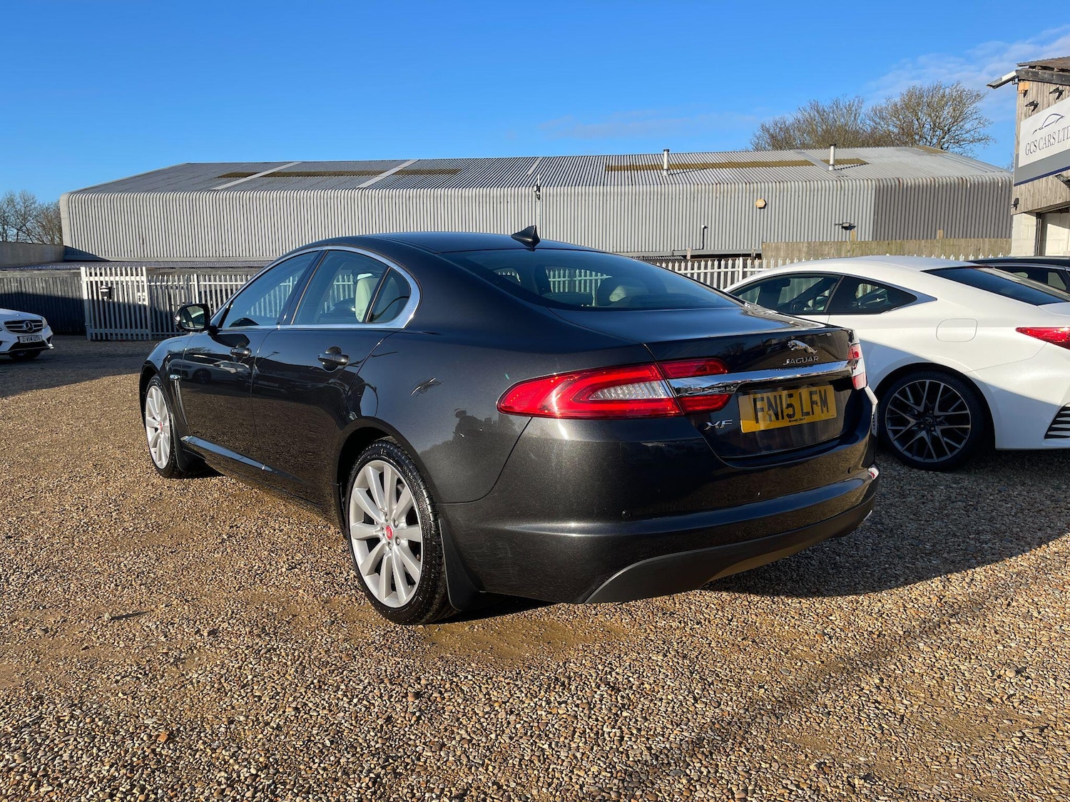 Used Jaguar XF 2015 for sale - 77203799: Photo 4