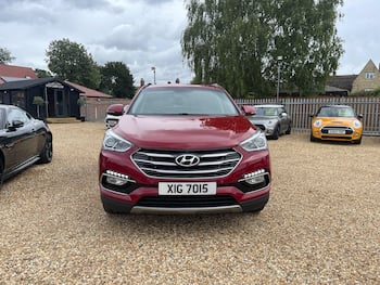 Used Hyundai Santa Fe 2017 for sale - 79726181: Photo