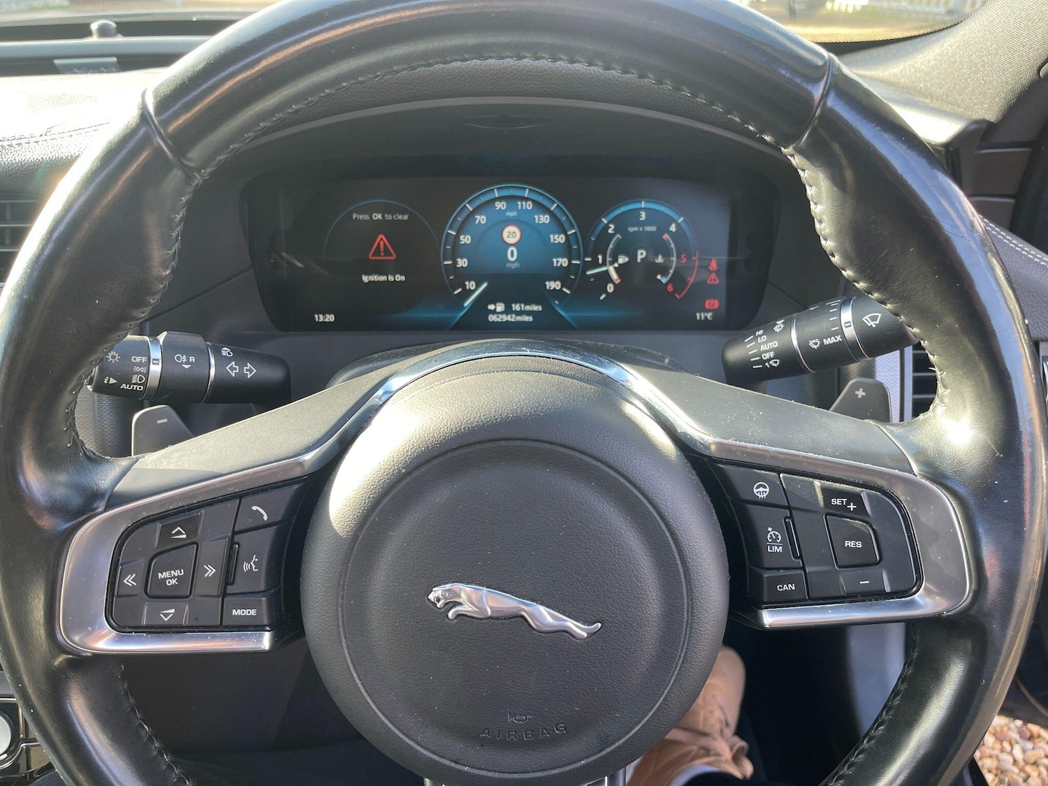 Used Jaguar XF 2017 for sale - 77387222: Photo 10