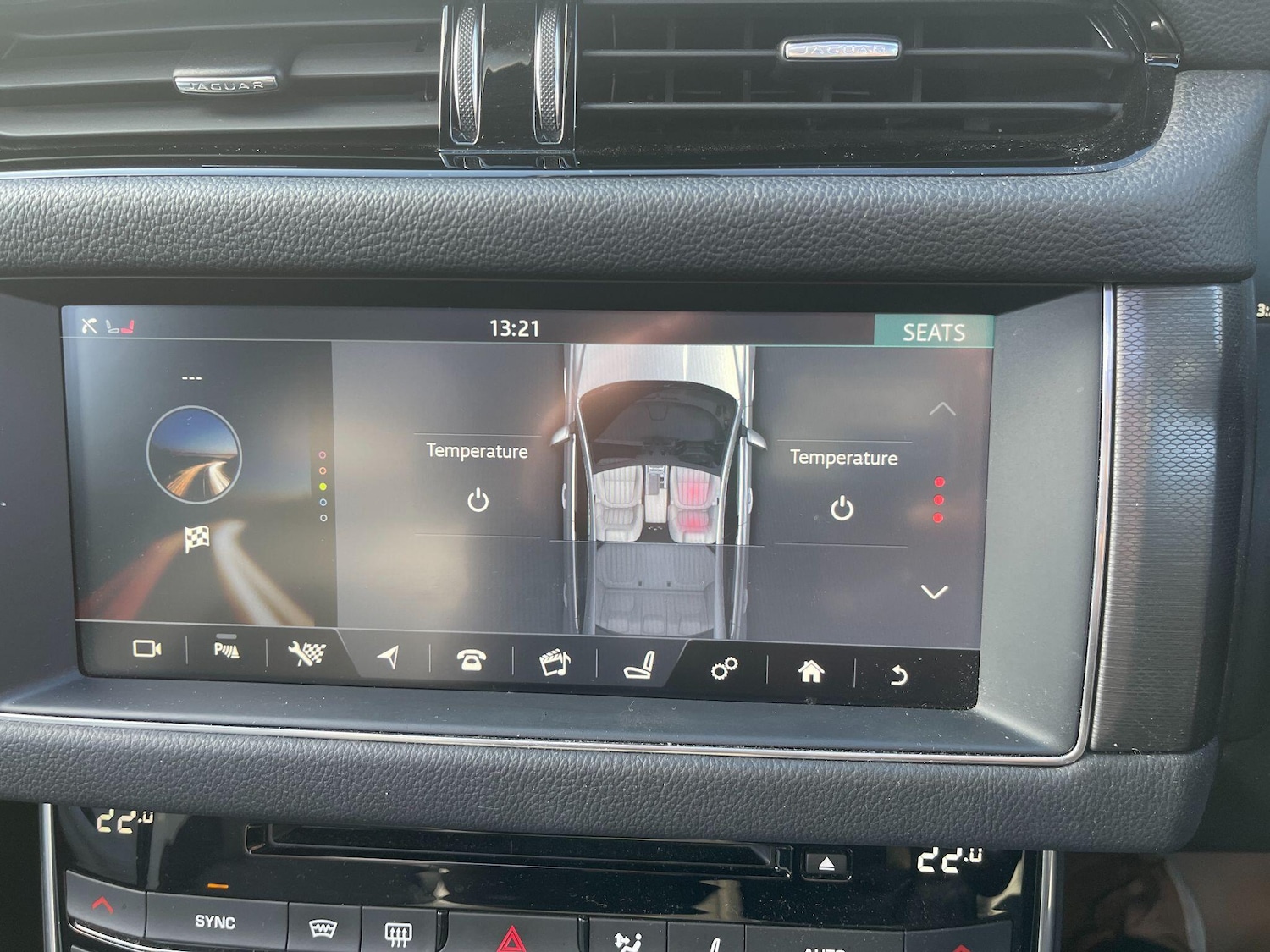 Used Jaguar XF 2017 for sale - 77387222: Photo 15