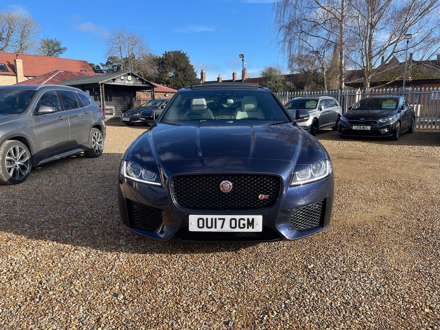 Used Jaguar XF 2017 for sale - 77387222: Photo 2